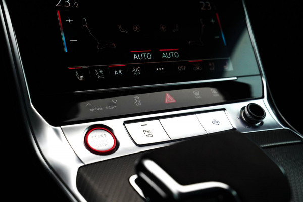 Audi RS6 Avant RS 6 TFSI quattro | Blueeye | Bang&Olufsen Advanced | 360 Camera | Panorama | Dynamic PLUS | Keramisch | Head up |