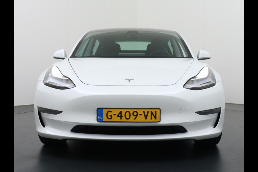 Tesla Model 3 Long Range 75kWh 463PK FSD-Full Self Driving Computer-3 Premium Audio 4wd  18" Lmv AutoPilot Panoramadak Camera's Leder Adaptive Stoel en achterbank verwarming Keyless Electr.Stoelen+Memory+Easy-Entry WiFi Origineel Nederlandse auto Grootste accu, Tot 16,5kwh thuis laden.