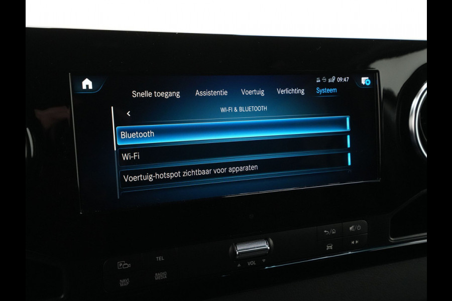 Mercedes-Benz Sprinter 319CDI L2H2 DC Navigatie Trekhaak Camera Stoelverwarming