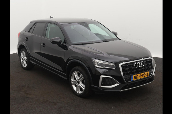 Audi Q2 35 TFSI Advanced edition AD-CRUISE CARPLAY LED