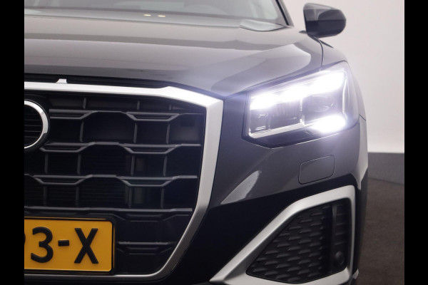 Audi Q2 35 TFSI Advanced edition AD-CRUISE CARPLAY LED