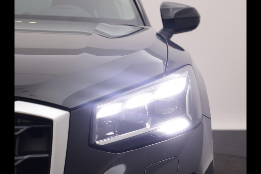 Audi Q2 35 TFSI Advanced edition AD-CRUISE CARPLAY LED