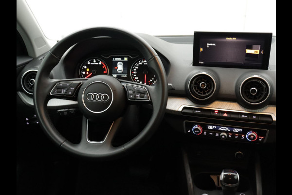 Audi Q2 35 TFSI Advanced edition AD-CRUISE CARPLAY LED