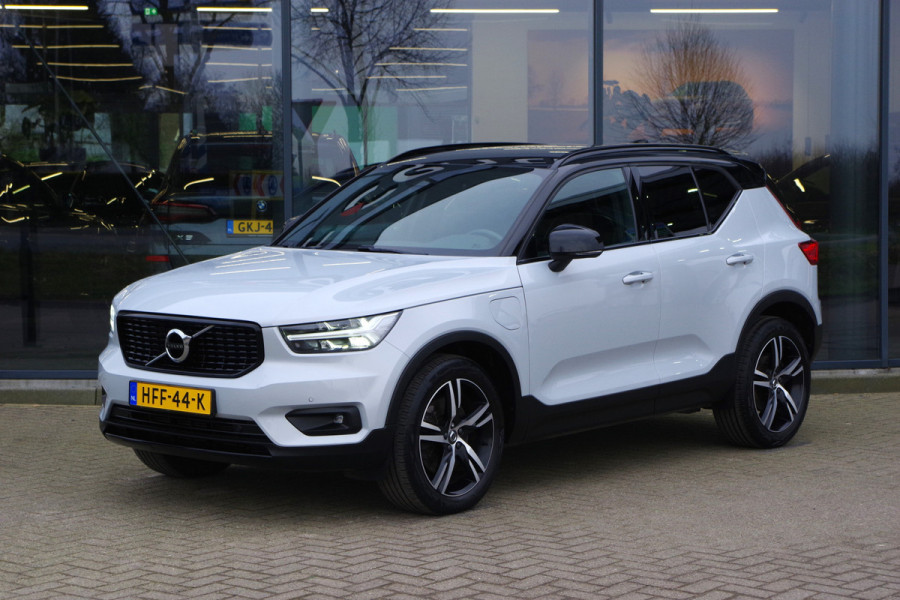 Volvo XC40 1.5 T4 211 PK Recharge R-Design PHEV, Camera, Stoel- en Stuurverwarming, Apple-Carplay