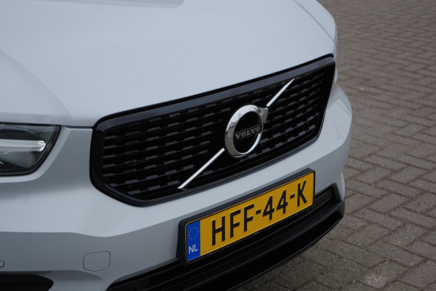 Volvo XC40 1.5 T4 211 PK Recharge R-Design PHEV, Camera, Stoel- en Stuurverwarming, Apple-Carplay