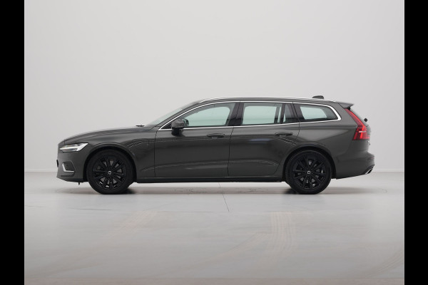 Volvo V60 2.0 T6 Recharge AWD Navigatie Wegkl. trekhaak Stoelverwarming Acc Harman/Kardon 185