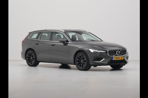 Volvo V60 2.0 T6 Recharge AWD Navigatie Wegkl. trekhaak Stoelverwarming Acc Harman/Kardon 185