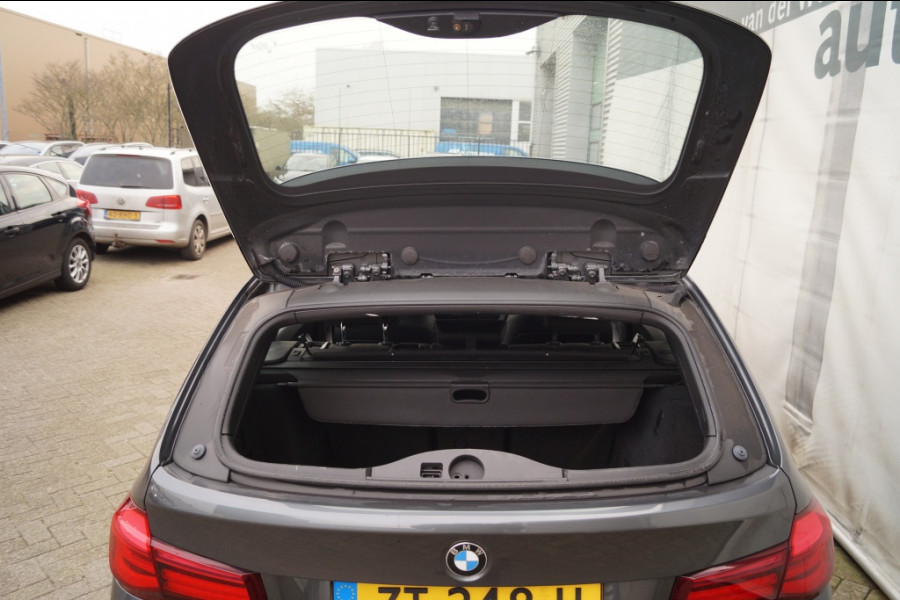 BMW 3 Serie Touring 318i Automaat M-Sport Edition -LEER-PDC-LED