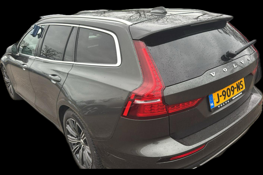 Volvo V60 2.0 B3 Inscription Panoramakdak / 18'' Velgen / Harman Kardon