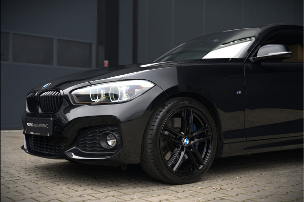 BMW 1-serie 118i Edition M-Sport Shadow High Executive | Harman Kardon | Panoramadak | Stoelverwarming | Stuurverwarming | Keyless | Camera | Navigatie | Shadowline | DAB | PDC |