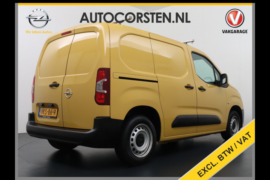 Opel Combo 1.5D L1H1 Edition 13x Op voorraad! 3-Pers. Multimedia-v.b. Geregelde-Airco Cruise Control Bluetooth Elektr.ramen Elektr.spiegels Schuifdeur Betonplex vloer Lat om Lat betimmering Super Nette Combo! 1230kg trekvermogen Super nette Combo!