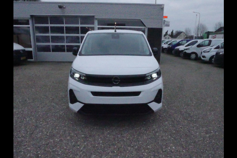 Opel Combo 1.5 BlueHDi 130PK, L2, Automaat, Airco, Nieuw 02 stuks op voorraad