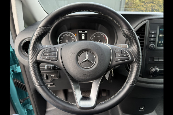 Mercedes-Benz Vito 114 CDI 136 PK / L2H1 / AUTOMAAT / 1e EIG. / AIRCO / CRUISE / CAMERA / 3-ZITS / PDC