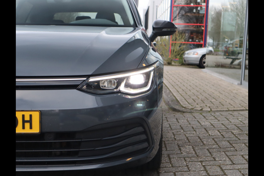 Volkswagen Golf 1.5 TSI Style