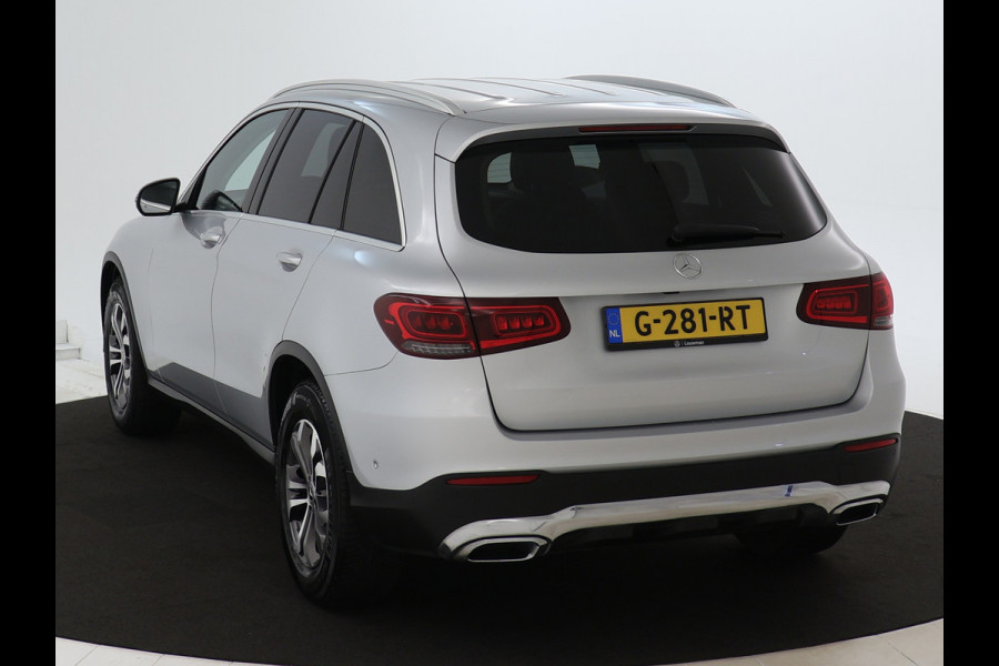 Mercedes-Benz GLC 200 Business Solution Limited | Achteruitrijcamera |  Smartphone integratie | Dodehoekassistent | Navigatie | Chroompakket |  Lederlook bekleding | Inclusief 24 maanden MB Certified garantie voor Europa.