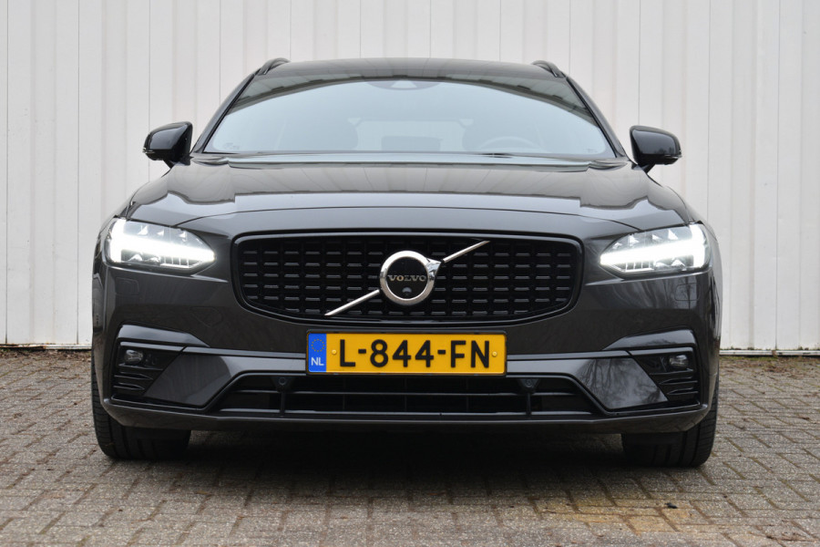 Volvo V90 B4 211PK Automaat Ultimate Dark | Panoramadak | Leder | ACC | Blis | Trekhaak | 360 camera | H&K | HUD | 19"LMV |