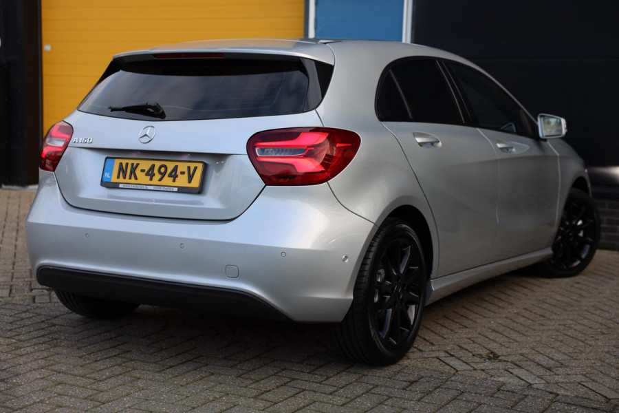 Mercedes-Benz A-Klasse 160 Ambition / Aut / NAP / Navi / Airco / Elek Pakket / Cruise Control / Pdc / Allu Velgen / Xenon