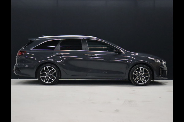 Kia Ceed Sportswagon 1.0 T-GDi GT-PlusLine [APPLE CARPLAY, TREKHAAK, SCHUIFDAK, CAMERA, JBL, STUURVERWARMING, STOELVERWARMING VOOR/ACHTER, ELEKTRISCHE STOELEN, HALF LEDER, CRUISE, NIEUWSTAAT]