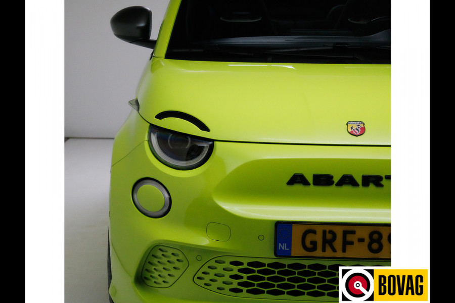 Abarth 500C Cabrio Scorpionissima 42 kWh 155 PK | JBL | Camera | Stoelverwarming PDC, 18" LMV, Navigatie. Sportstoelen