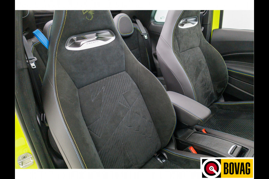 Abarth 500C Cabrio Scorpionissima 42 kWh 155 PK | JBL | Camera | Stoelverwarming PDC, 18" LMV, Navigatie. Sportstoelen