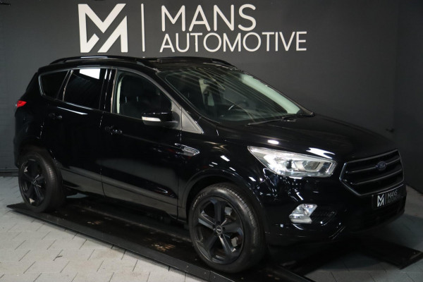 Ford Kuga 1.5 EcoBoost / PANODAK / STUUR+STOELVERW / CARPLAY / PDC V+A