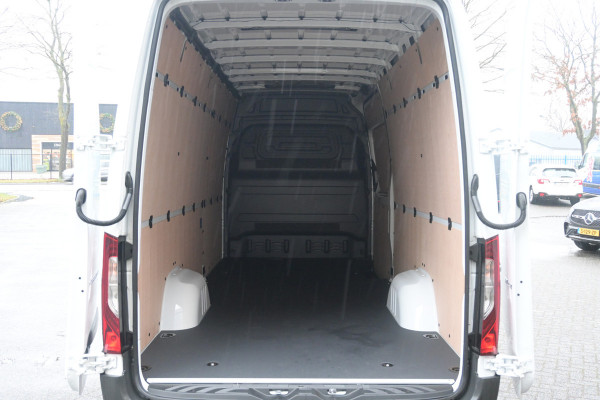 Mercedes-Benz Sprinter 317 CDI L3H2 LED, Geveerde stoel, MBUX 10.25, Navigatie, Camera, Trekhaak