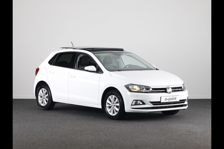 Volkswagen Polo 1.0 TSI Highline 95PK | Panorama dak | Navigatie via app | Parkeer assistent |