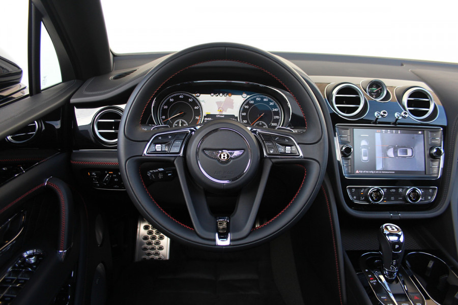 Bentley Bentayga 4.0 V8 Centenary | Mulliner | Touring | City