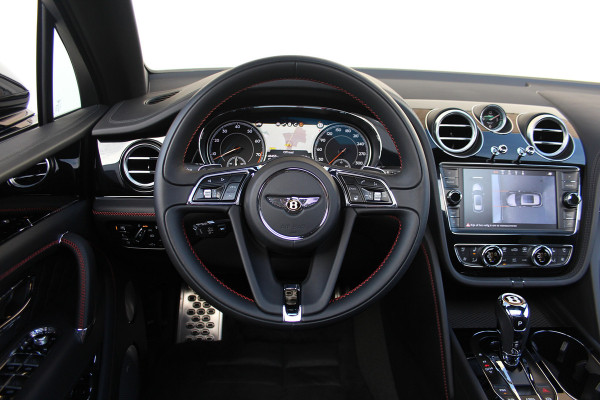 Bentley Bentayga 4.0 V8 Centenary | Mulliner | Touring | City