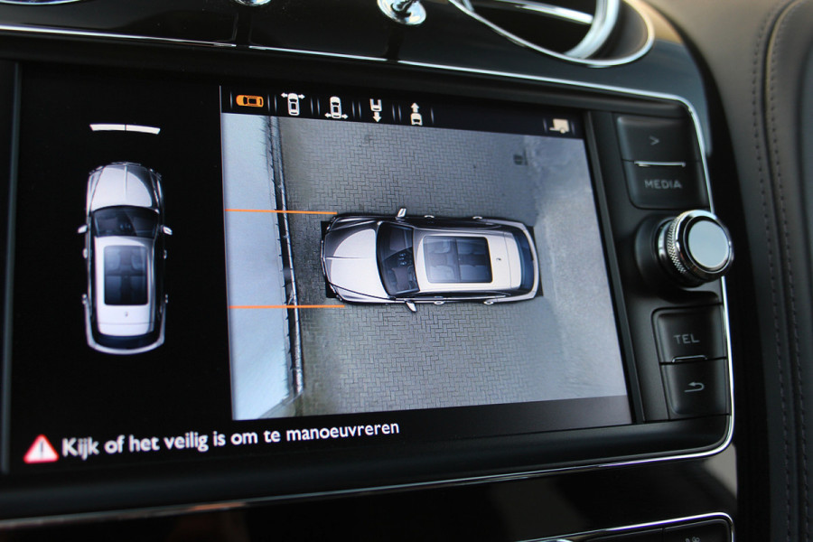 Bentley Bentayga 4.0 V8 Centenary | Mulliner | Touring | City