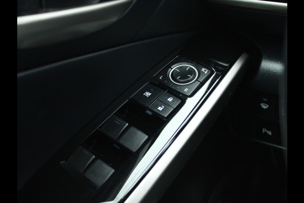 Lexus IS 300h Hybrid Edition 30 NL AUTO | PANO | LEDER | CAMERA | STOELVERW |