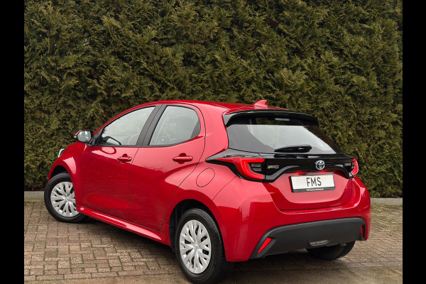 Toyota Yaris 1.5 Hybrid Dynamic CarPlay LED Camera