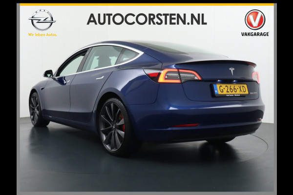 Tesla Model 3 Performance 513pk 3,4 sec 0-100 ! 20"lm FSD-computer 3 AutoPilot Carbon-Spoiler Premium-HiFi Pano.dak Camera Leer Adaptive-Cruis Navigatiesysteem full map LED-a+v Comfortstoel(en) ACC Dual-ECC DAB Voorverwarmen interieur via App Keyless via Telefoonsleutel One-Pedal-Drive 4wd Rode Remklauwen Carbon-Spoiler Premium Audio Veel grip door 4WD vierwielaandrijving.  Origineel Nederlandse auto ! nieuwprijs euro 65.680 euro Accu garantie 23-12-2027