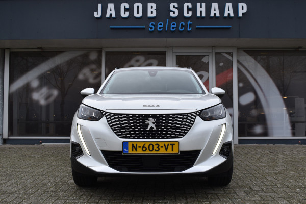 Peugeot e-2008 EV Allure Pack 50 kWh / Keyless / Camera / Carplay / Navigatie / Trekhaak