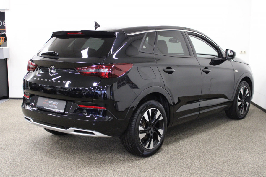 Opel Grandland 1.2 Turbo Business Elegance