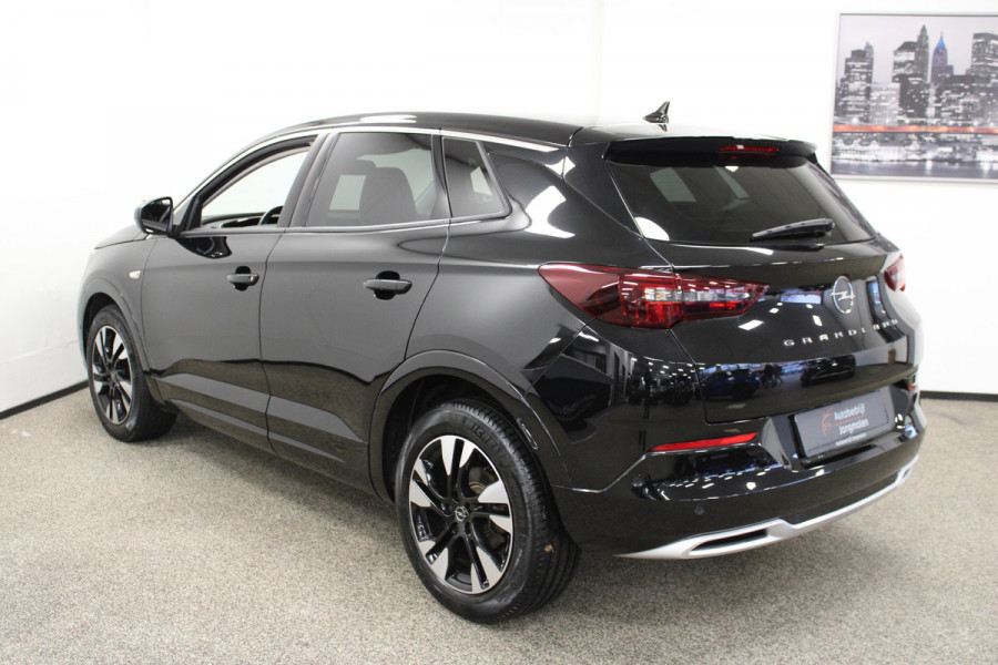 Opel Grandland 1.2 Turbo Business Elegance