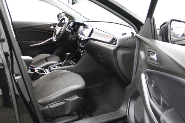 Opel Grandland 1.2 Turbo Business Elegance