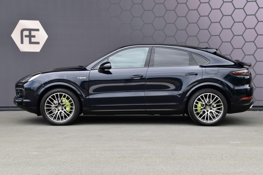 Porsche Cayenne Coupé 3.0 E-Hybrid | ACHTERASBESTURING | BOSE | DAB | ADAPTIVE LUCHTVERING | SFEERVERLICHTING | ELEC. TREKHAAK | STOELVERWARMING | HEA