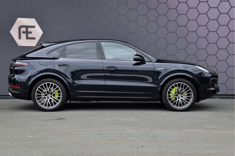 Porsche Cayenne Coupé 3.0 E-Hybrid | ACHTERASBESTURING | BOSE | DAB | ADAPTIVE LUCHTVERING | SFEERVERLICHTING | ELEC. TREKHAAK | STOELVERWARMING | HEA