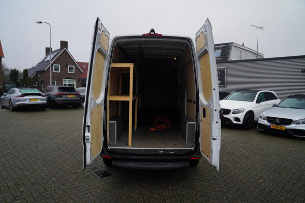 Mercedes-Benz eSprinter ESprinter L2H2 41 kWh | Schuifdeur | 3 pers | Stoelverwarming | Climatronic | CAMERA | NAP | excl btw