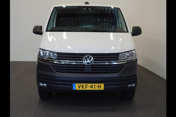 Volkswagen Transporter 110pk L2H1 Executive 2x Schuifdeur Navigatie Cruisecontrol Airco