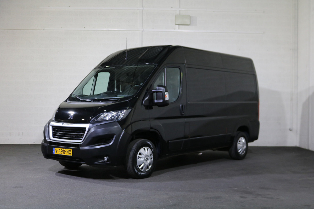 Peugeot Boxer 2.0 BlueHDI 130pk L2 H2 Airco Navigatie Camera Trekhaak