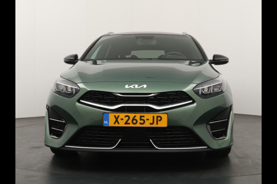 Kia Ceed Sportswagon 1.5 T-GDi GT-PlusLine - Navigatie - Stoel/Stuur Verwarming - LED Koplampen - Adaptief Cruise Control - Schuif/Kanteldak - Fabrieksgarantie Tot 2030