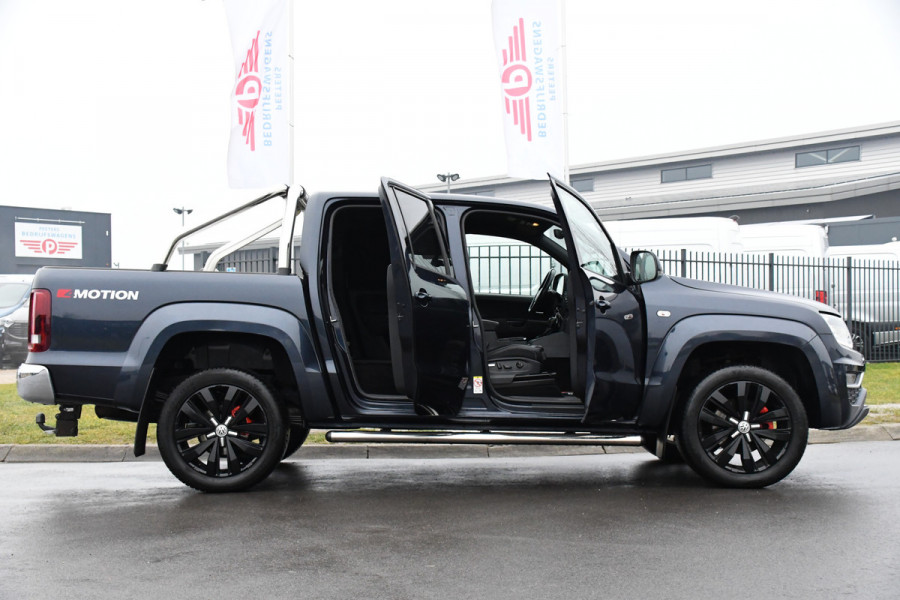 Volkswagen Amarok V6 3.0 TDI 4Motion Plus Cab Highline Camera, Cruise, LED, 259PK, Automaat, 3300KG Trekhaak, multimedia, Leder, BOM VOL!