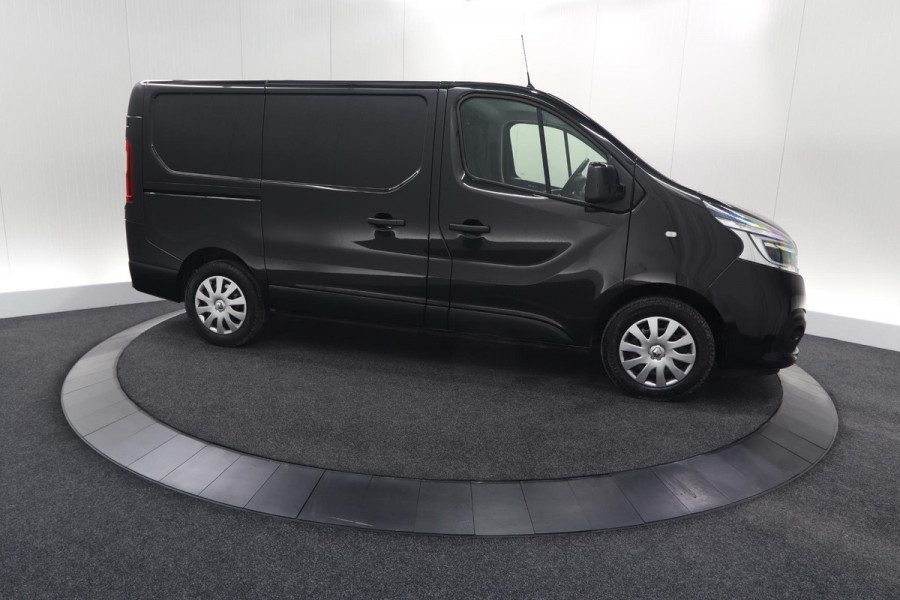 Renault Trafic 2.0 dCi 120 T27 L1H1 Work Edition | Trekhaak | Apple Carplay | Navigatie | Parkeersensoren