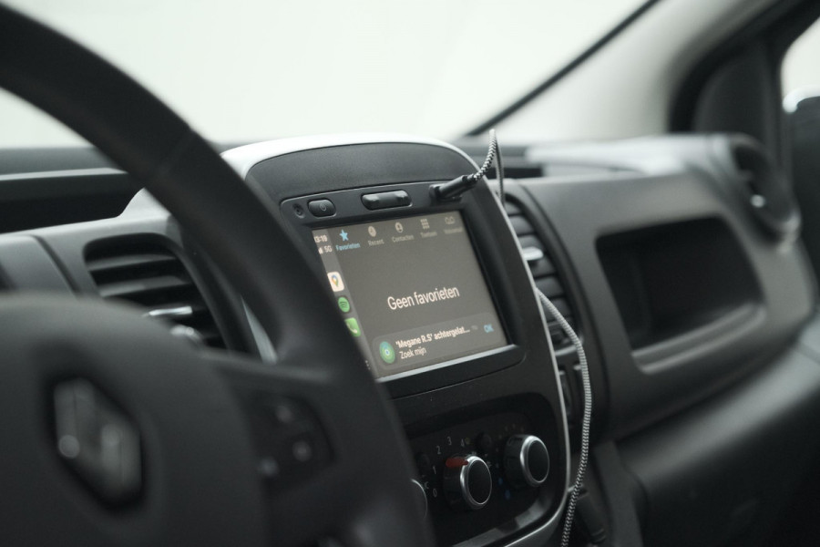 Renault Trafic 2.0 dCi 120 T27 L1H1 Work Edition | Trekhaak | Apple Carplay | Navigatie | Parkeersensoren