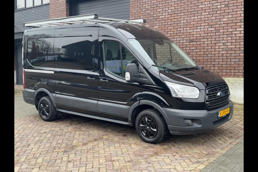 Ford Transit 290 2.0 TDCI L2H2 / Trekhaak / 3-Persoons / PDC voor + achter / RVS Imperial + Trap / LED-Laadruimte / 1e Eigenaar