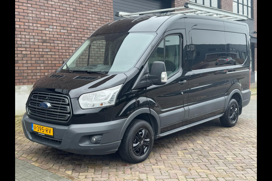 Ford Transit 290 2.0 TDCI L2H2 / Trekhaak / 3-Persoons / PDC voor + achter / RVS Imperial + Trap / LED-Laadruimte / 1e Eigenaar