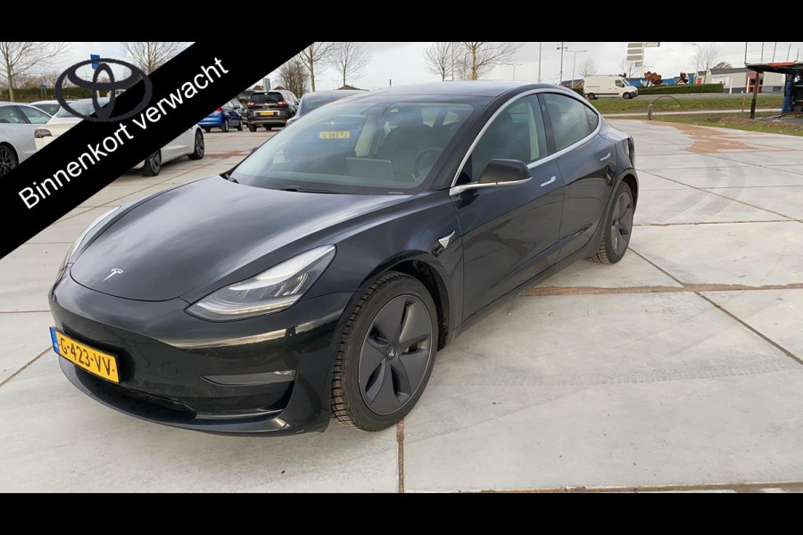 Tesla Model 3 Long Range AWD 75 kWh 350 PK! | Navigatie |