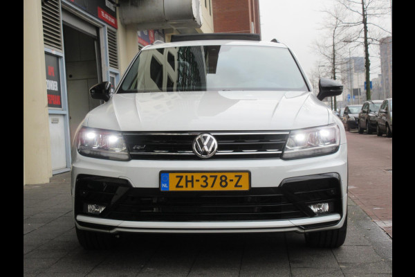 Volkswagen Tiguan 2.0 TSI 4Motion R-Line Virtual Camera Trekhaak Pano